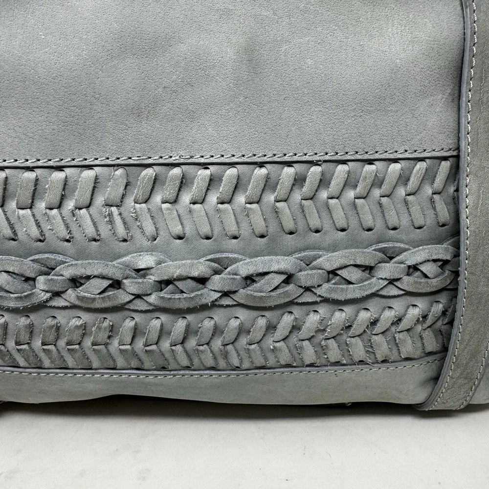 Born® Bethany Leather Tote/Shoulder Blue Braid Detail Zip Closure Medium Size